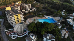 Casa de campo em resort com banheiras água termal